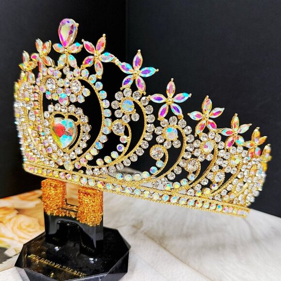 Crystal heart tiara, gold tiara, Diamond stone Tiara, Bridal tiara, Party crown main image 6